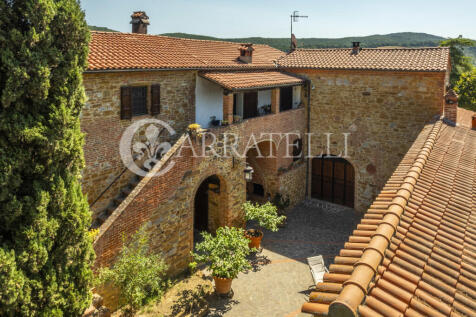 Casale in campgna a 