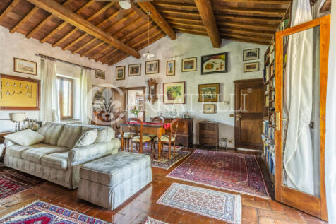 Casale in campgna a 