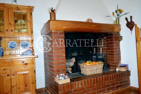 Casale con Azienda A