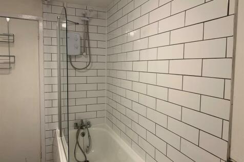16 St Pauls new bathroom.jpg