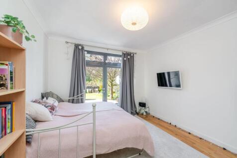 Guest Bedroom 2