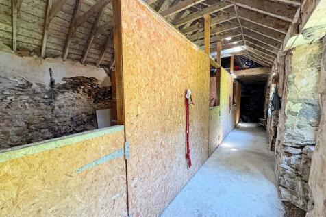 Outbuilding / Inner Stabling