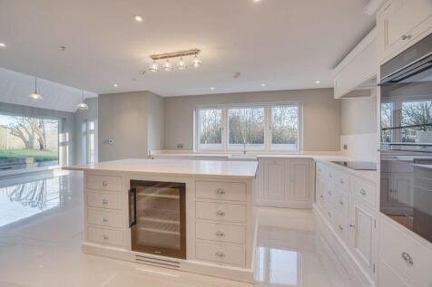 Stunning Neptune kitchen