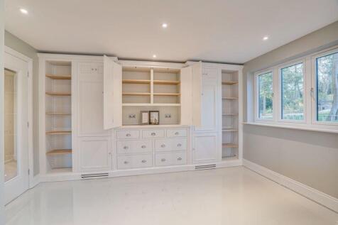 Kitchen dresser unit