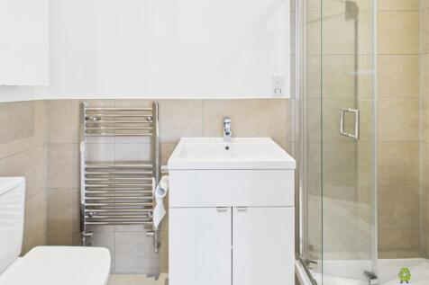 Presented by Nicoleta at EweMove Bexleyheath and D