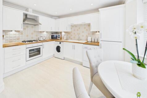 Kitchen Diner 1 James Hillier EweMove Bexley and D