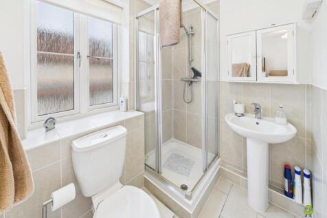 En Suite Shower Room James Hillier EweMove Bexley 