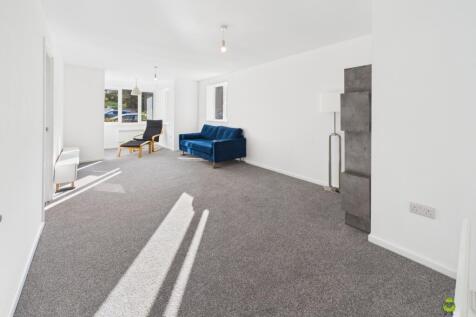 Presented by Clinton at EweMove Bexleyheath and Da