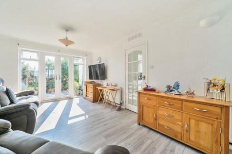 1328897-18-6880bcace2bcb