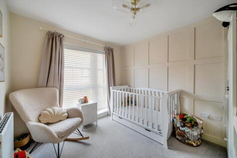 1361370-7-68dd205f99d0f