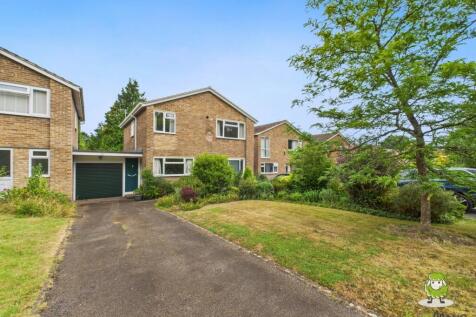 EweMove Estate Agents Basingstoke - Coniston Road 