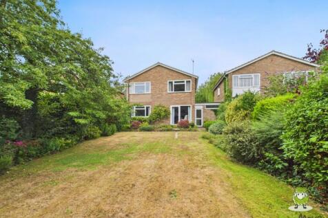 EweMove Estate Agents Basingstoke - Coniston Road 