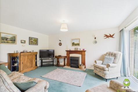 EweMove Estate Agents Basingstoke - Coniston Road 