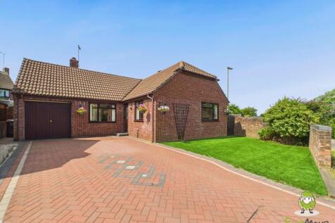 EweMove Estate Agents Basingstoke - 14 Lambs Row