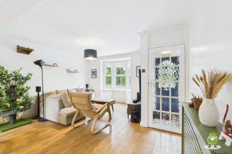 EweMove Estate Agents Basingstoke