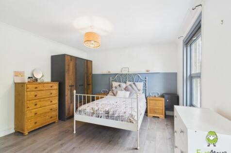 EweMove Estate Agents Basingstoke