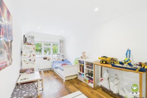 EweMove Estate Agents Basingstoke - Kings Road 