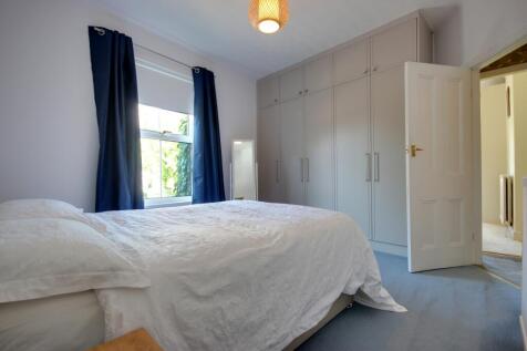 1 Bed 2B