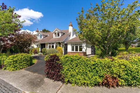 Browse distinctive Foxrock real estate, property and homes for Sale. Distinctive Foxrock homes by Christies International Real Estate. Foxrock - Real Estate and Apartments for Sale | Christies