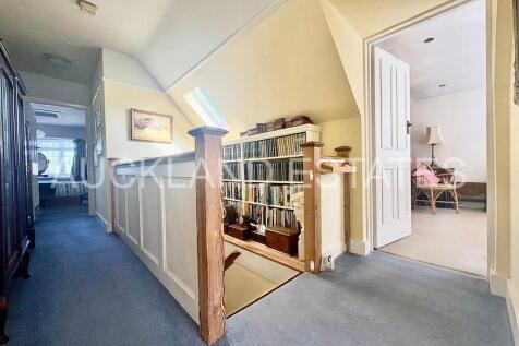 IMG_7735-17579430...