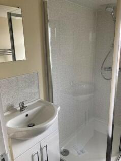 bathroon 2