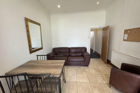 20250812_14302876...