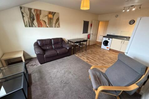 IMG-20250801-WA00...