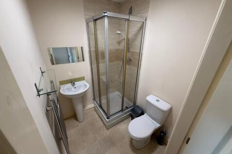 IMG-20250801-WA00...