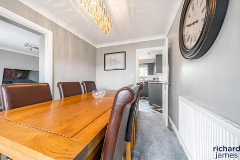 3ee56b5b-c46b-450...