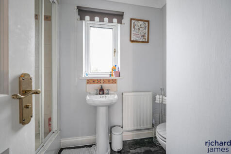 12dd3be9-c5d4-4f5...