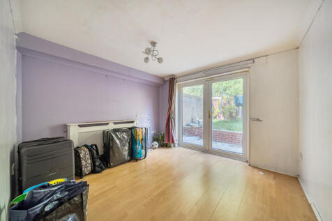 13484441868d40804a21d0