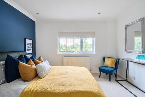 1298010-25-683832...