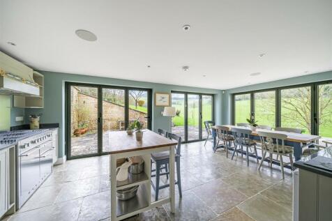 Summer Kitchen