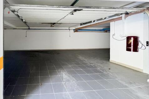 4 Bedroom Duplex Apa