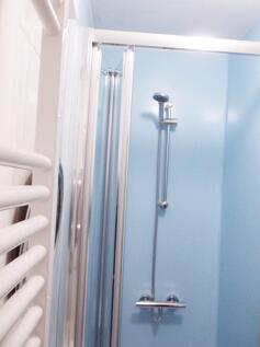 Shower 2