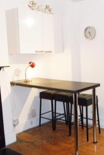 breakfast bar