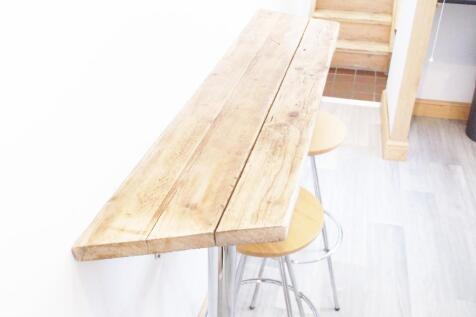 Breakfast bar seatin