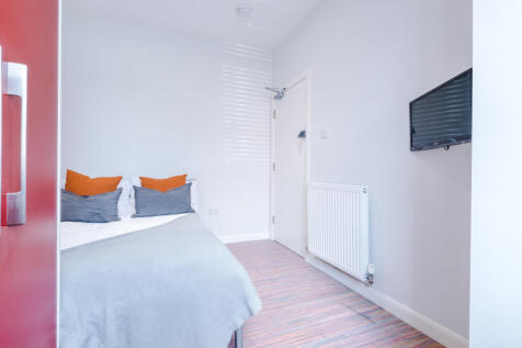 90 Ashford Street Bedroom 19