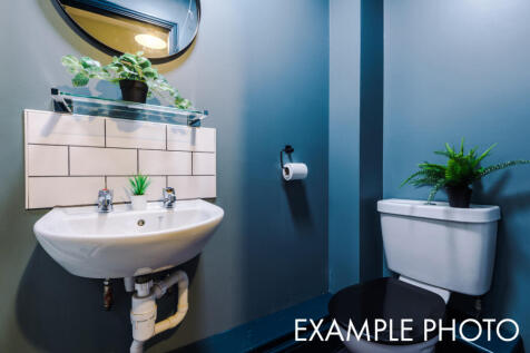 Flat 28, Shoe and Boot, Example, Bathroom 1