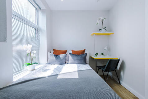 32 Cauldon Road Bedroom 11