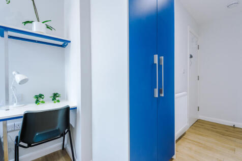 32 Cauldon Road Bedroom 16