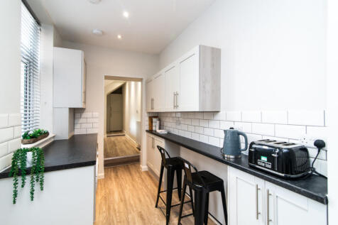 32 Cauldon Road Kitchen 4