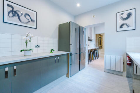 Jesmond view, Block A, Flat 2, Kitchen 4