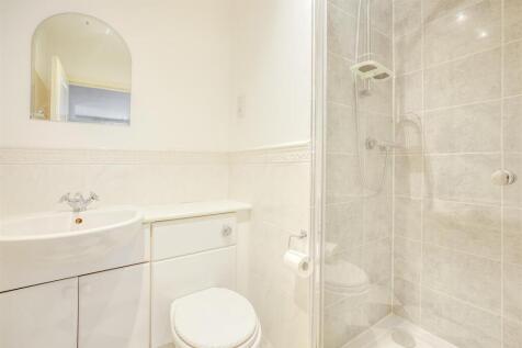 8 Midsummer Court, Penn Road, HP15 7LD-2.jpg