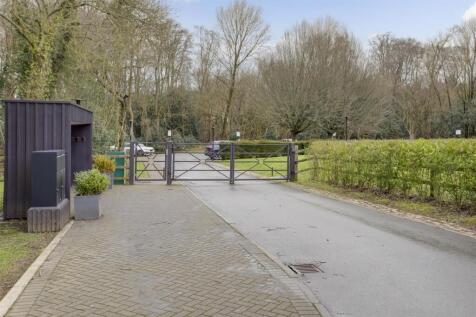 FRONT GATES