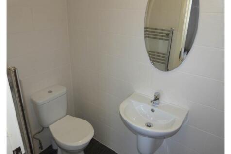 Room 1 en-suite