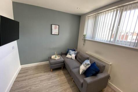 Apt 1 7a Lounge