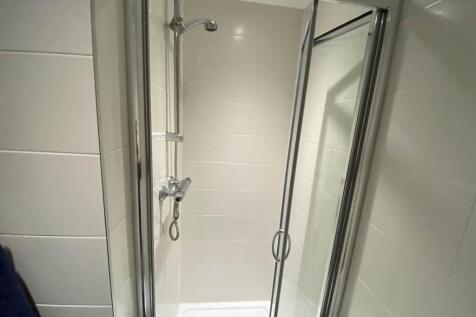 En-Suite shower