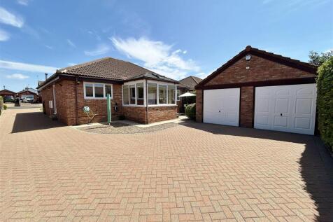 Driveway &amp; Garages