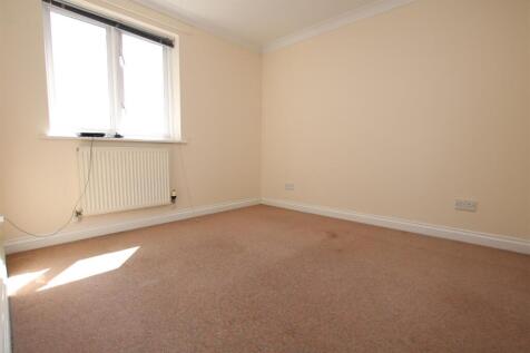 Bedroom 2.JPG